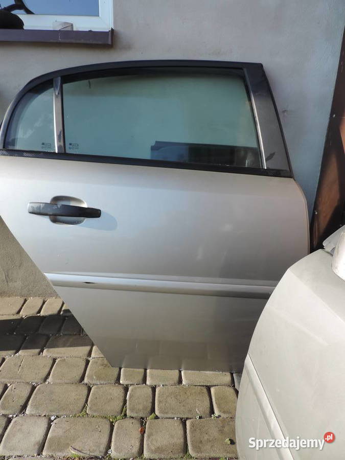 DRZWI PRAWY TYŁ OPEL VECTRA C SEDAN Z158 Nowy Sącz
