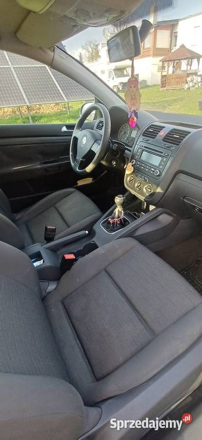 Sprzedam vw golf 5 benzyna Września