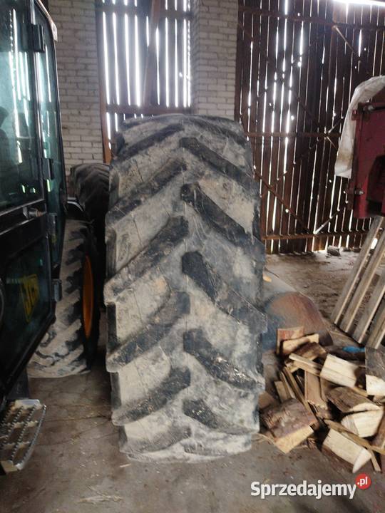 Opona treleborg 6207042 r42 grupa Pirelli TM 700 Niedrzwica Kościelna