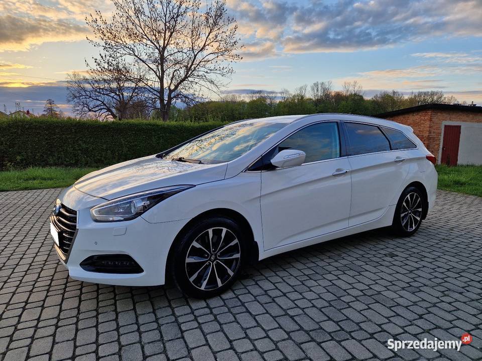 Hyundai i40 2017 Poliftowy 17 CRDI 141 salon Rzeszów sprzedam