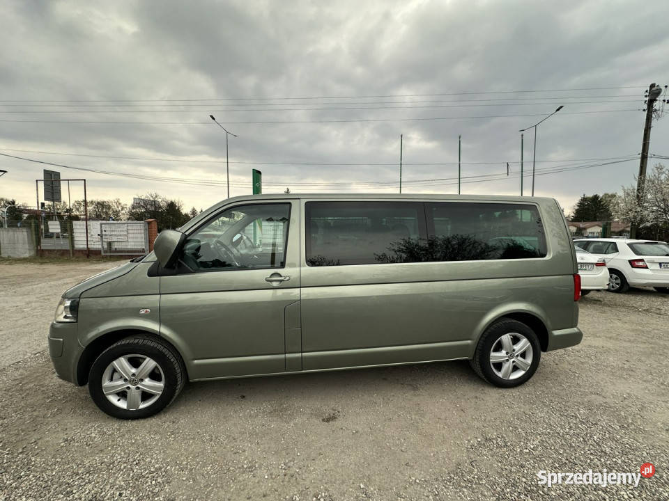 Volkswagen Caravelle 20 TDI 180 Long 8 OSÓBSalon Warszawa