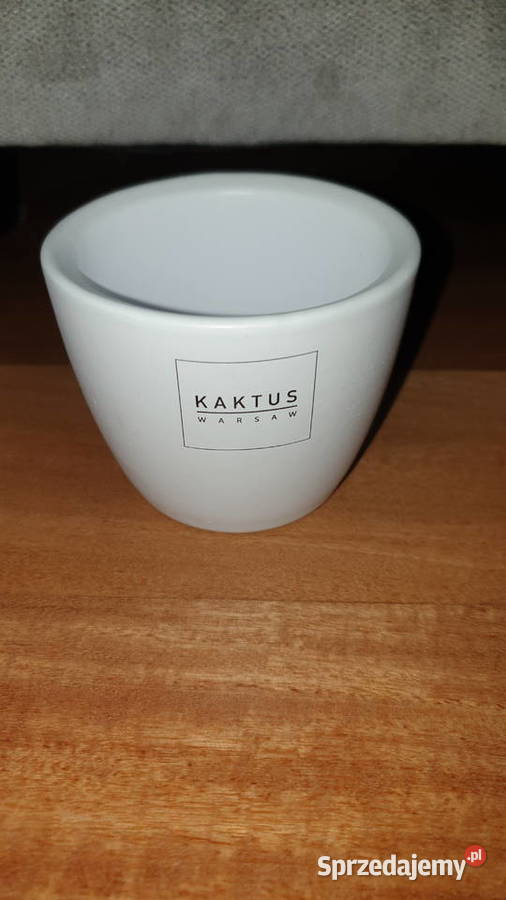 Białe ceramiczne osłonkidoniczki 4 sztuki 20 Doniczki i osłonki Warszawa