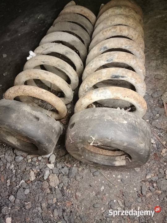 Sprężyny tył Mercedes W124 kombi e klasa Działyń