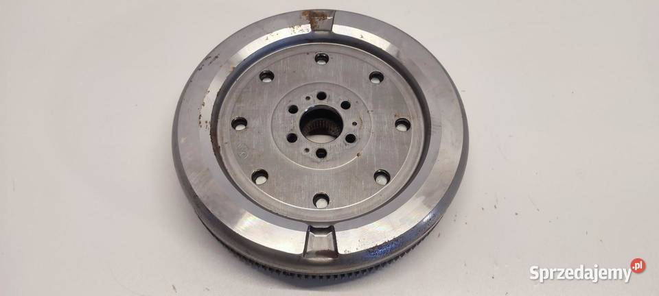 VW TAYRON KOŁO DWUMASOWE ZAMACHOWE 15 TSI sprzedam