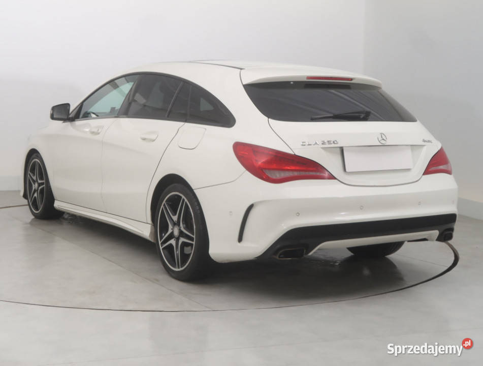 Mercedes CLA 250 4MATIC komputer pokładowy CLA Bielany Wrocławskie