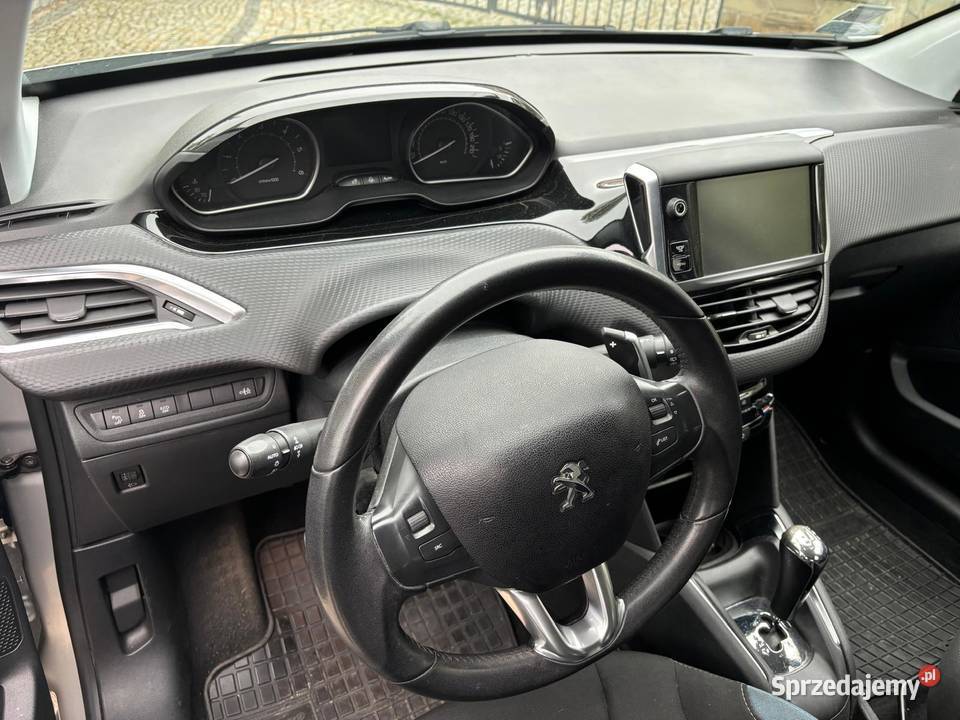 Peugeot 208 16 eHDi Allure STT 93 2012 stan półautomatyczna Wrocław