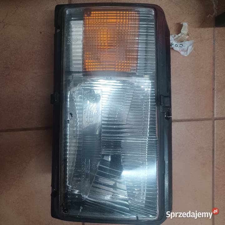 ŁADA 2107 LAMPA PRAWA PRZEDNIA 443311756102 osobowe wielkopolskie Rakoniewice