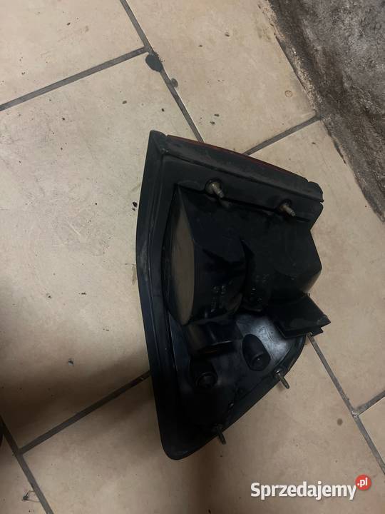 Lampa tył lewa daewoo espero osobowe Lampy tylne wielkopolskie sprzedam