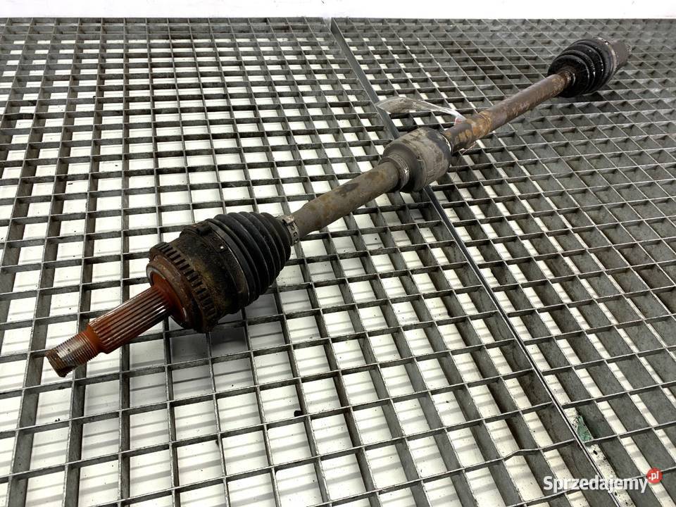 PÓŁOŚ PRAWY PRZÓD HYUNDAI ELANTRA V 16 132