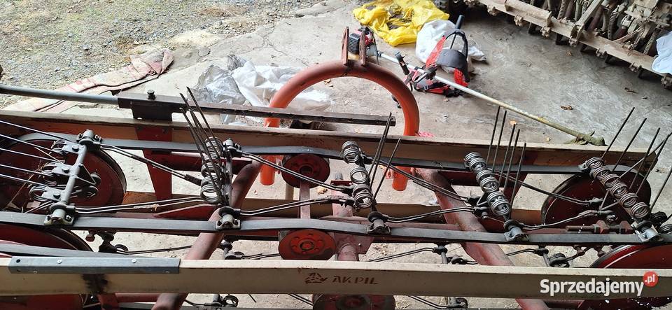 Przetrząsacz Przewracarka zgrabiarka taśmowa mazowieckie Trzcianka