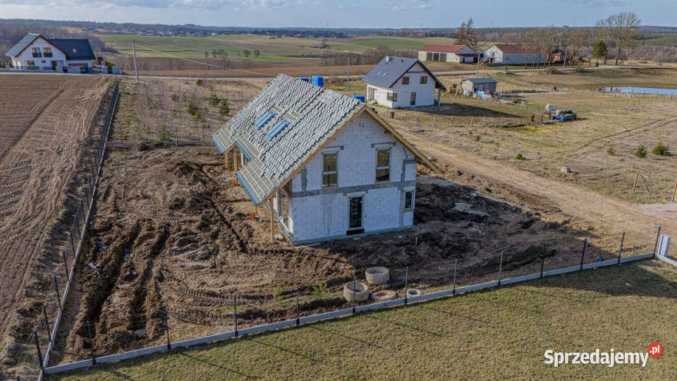 Dom bliźniak do sprzedania Zęblewo 9931m2 dachówka