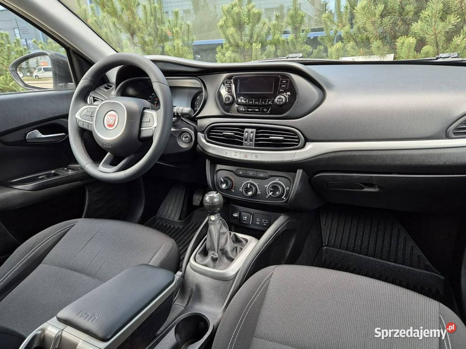 Fiat Tipo LPG GWARANCJA polski salon zadbany Warszawa