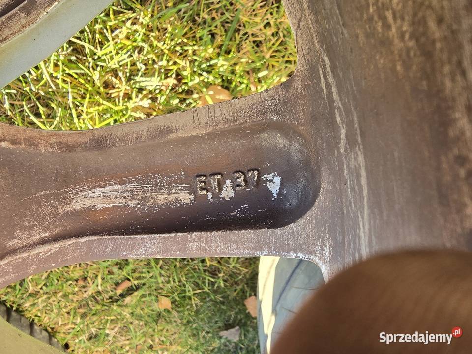 Sprzedam alufelgi Opel 16 5x110 z oponami Wielmoża