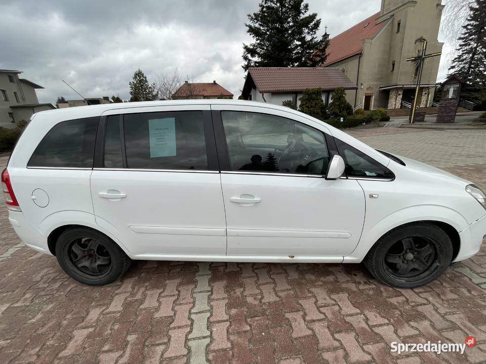Opel zafira b 110 Strzebiń sprzedam