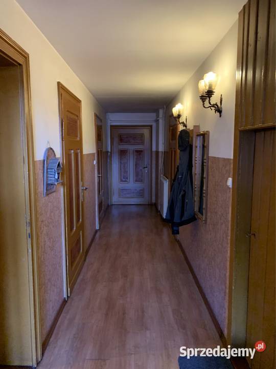 Dom z 1904 roku w centrum Jutrosina 2554m2 sprzedam