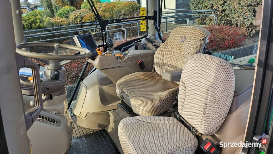 Ciągnik rolniczy John Deere 6155 R lubelskie Jatutów