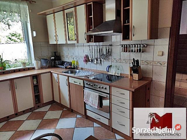 Dom wolnostojący do sprzedania 250m2
