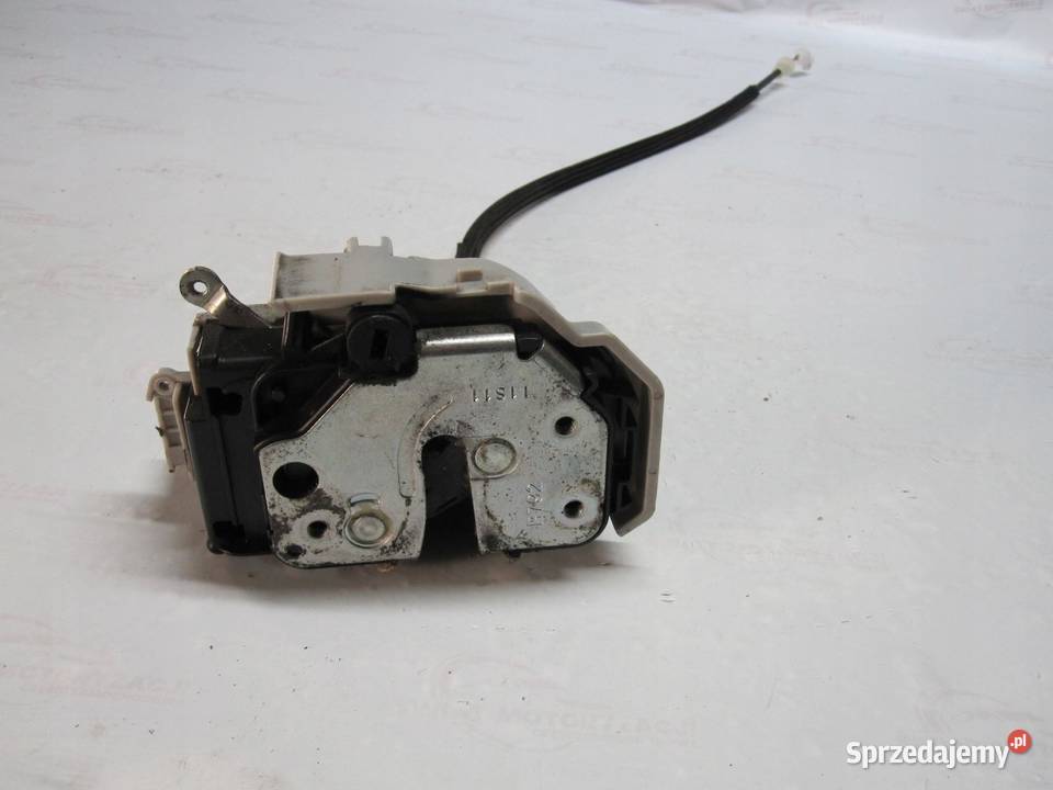 LANCIA DELTA SE III LIFT 13r zamek drzwi lewe