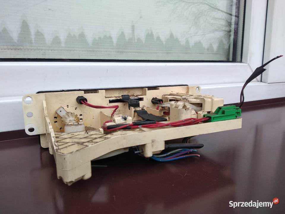 Opel Frontera B panel nawiewu klimatyzacja Sieradz