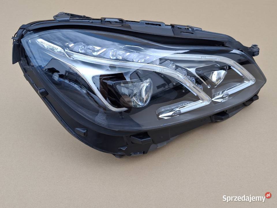 MERCEDES EKLASA W212 REFLEKTOR PRAWY FULL LED Bieleń