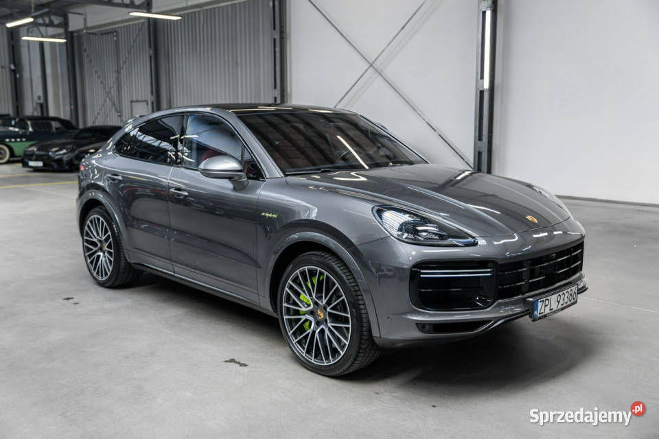 Porsche Cayenne Turbo Turbo S EHybrid 680 Węgrzce