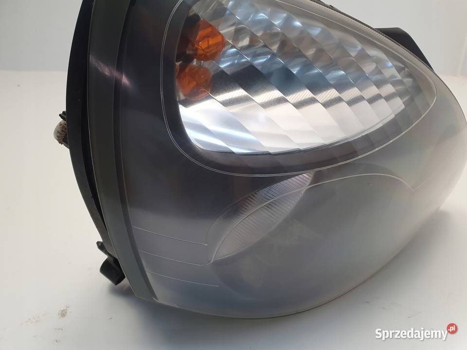 LAMPA PRAWA Renault Clio II lift 0112 PRZEDNIA Rudka