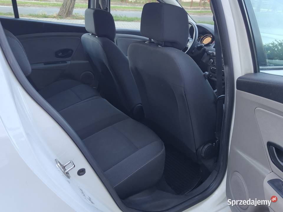 Renault Megane III 15dci 2010r