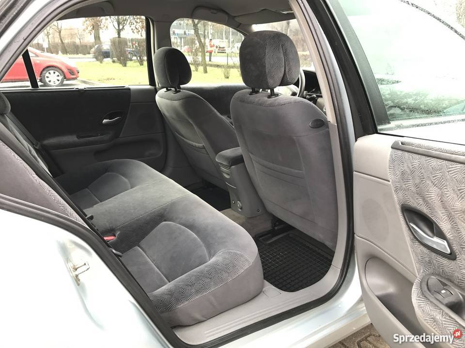 RENAULT LAGUNA IIEXPRESSIONSUPER WYPOSAŻENIE Wrocław