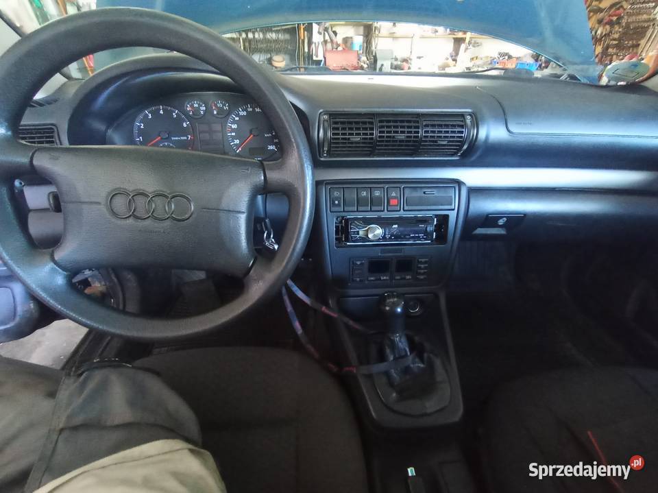 A4 B5 QUATTRO 18 benzyna 1996 Piwniczna-Zdrój