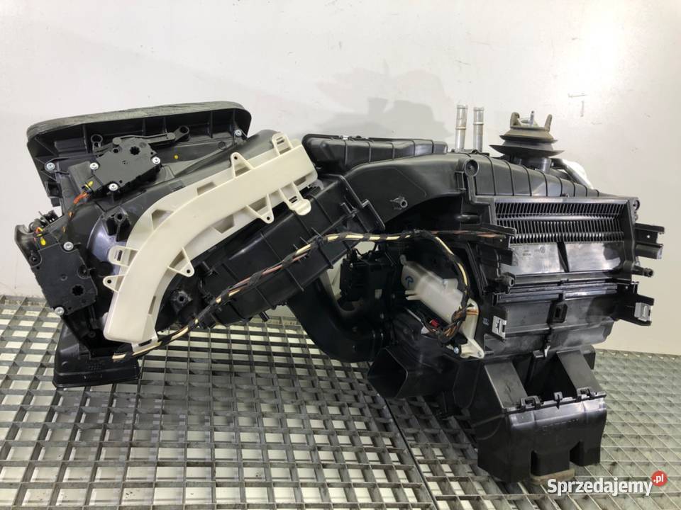 NAGRZEWNICA KOMPLETNA KOMBAJN AUDI A4 B9 podkarpackie