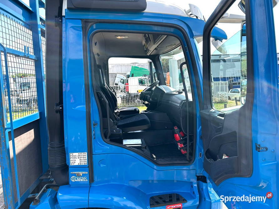 Budowlany 6x4 platforma z dzwigiem Merveded Warszawa