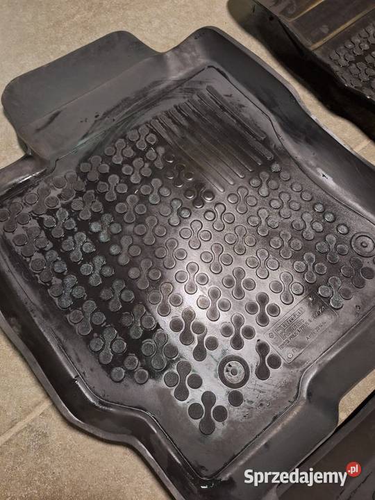 Dywaniki Toyota Prius 2 Prius 3 Warszawa sprzedam