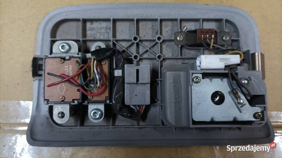 nissan xtrail t30 lampki podsufitki przód tył zachodniopomorskie Goleniów
