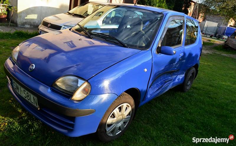 Fiat Seicento 1100 2003 benzyna uszkodzony niebieski