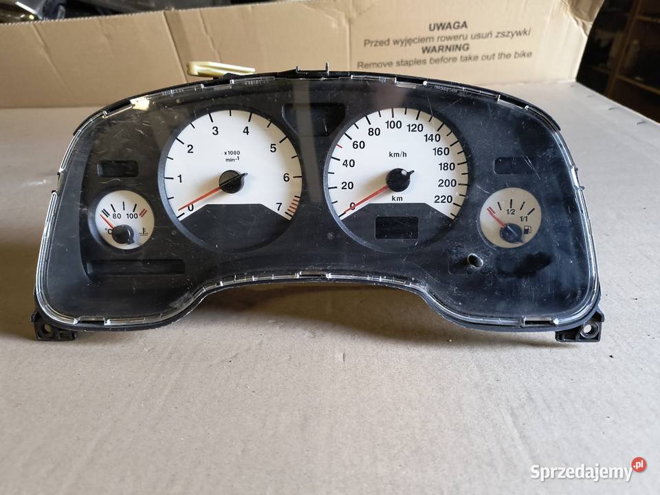 Opel Astra II G 18 22 16v Licznik Zegary Części samochodowe Domasław