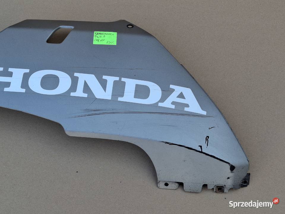 HONDA CBR 600RR PŁUG PRAWY OWIEWKA OSŁONA PRAWA Szyby i owiewki Bieleń sprzedam