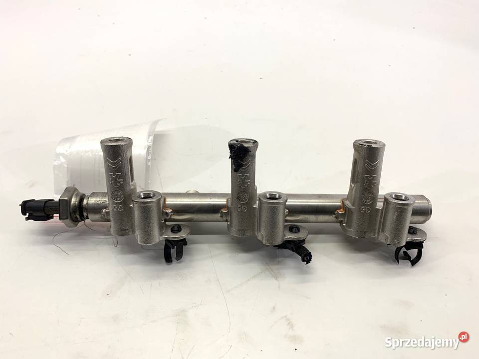 LISTWA WTRYSKOWA OPEL COMBO D 9811353880 12 110 Listwy wtryskowe podkarpackie