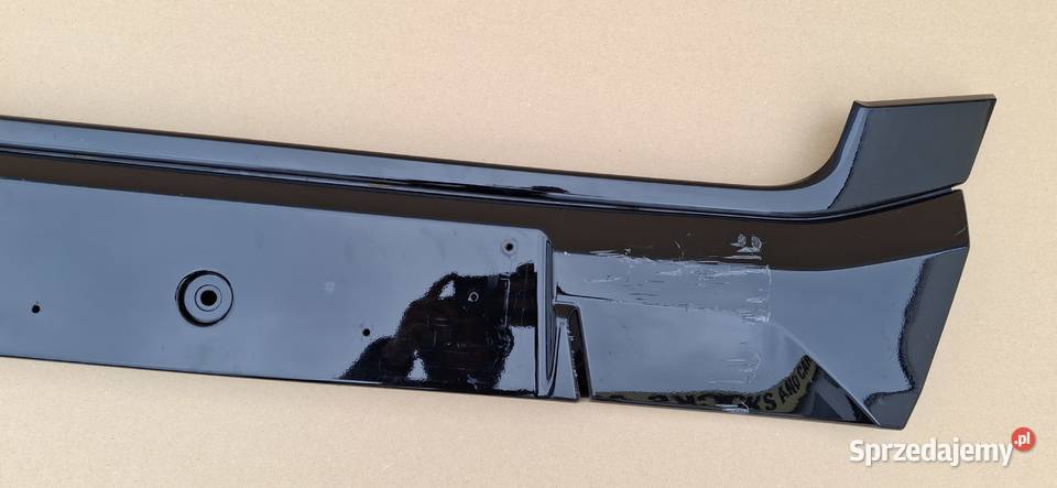 VOLVO FH5 AERO ZDERZAK ŚRODKOWY NAKŁADKA Bieleń