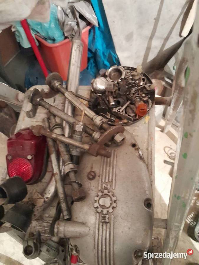 Zbiornik bak paliwa motorynkaromet kadet Konstantki
