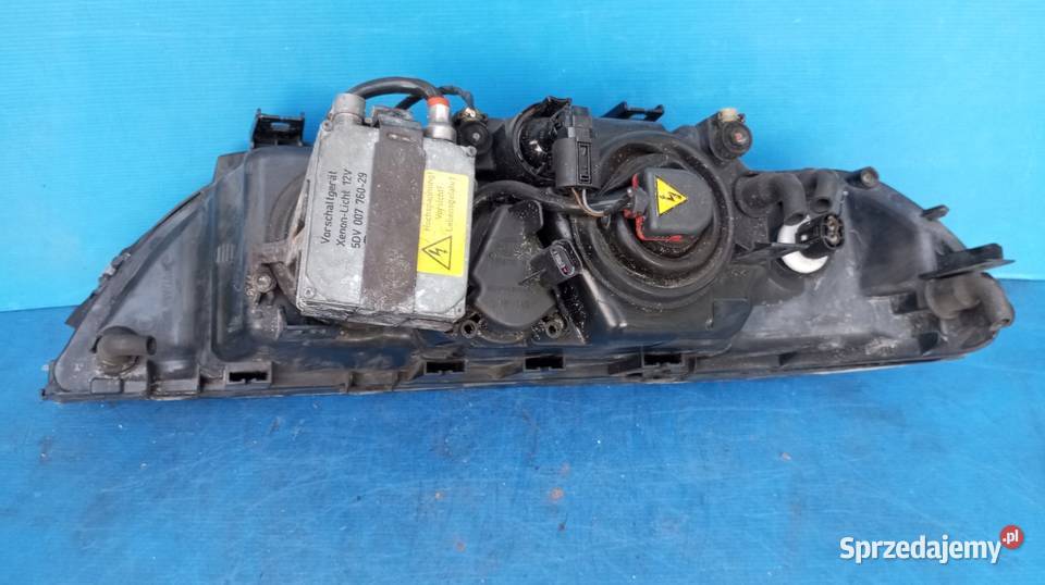 LAMPA REFLEKTOR PRAWY PRZÓD EU XENON BMW 5 E39