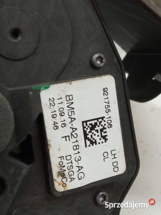 ZAMEK DRZWI LEWY PRZÓD BM5AA21813AG Ford Focus osobowe