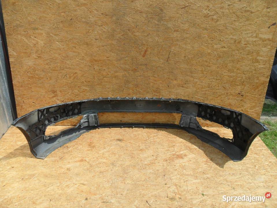 Zderzak przedni Volkswagen Passat B7 2010 sprzedam
