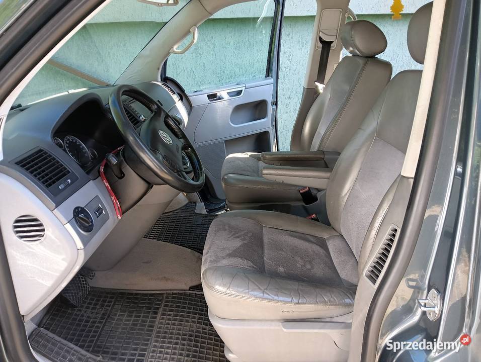 VW MULTIVAN HIGHLINE nieuszkodzony Multivan łódzkie Łódź