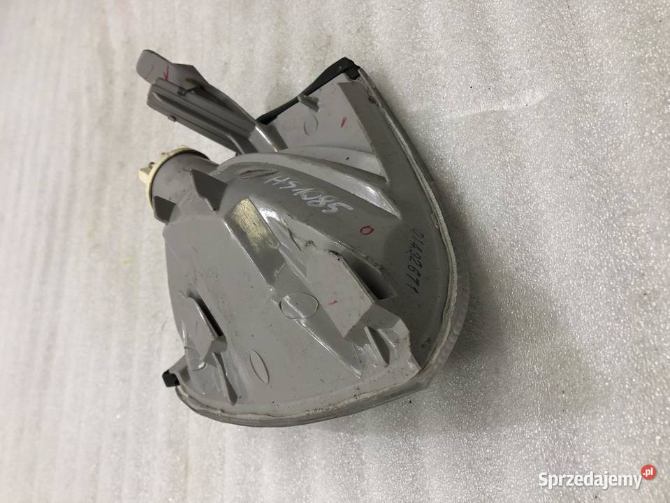 HALOGEN PRAWY PRZÓD MERCEDES CKLASA W202 LIFT EU osobowe