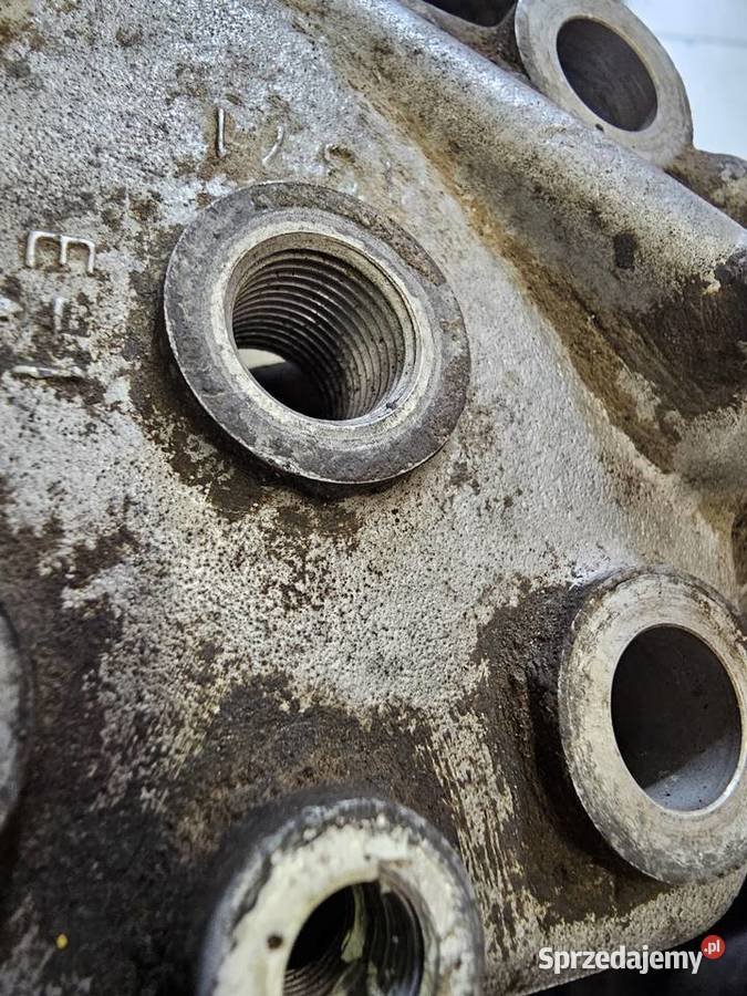 Suzuki RG 80 głowica pokrywa górna silnika dolnośląskie Jelenia Góra sprzedam