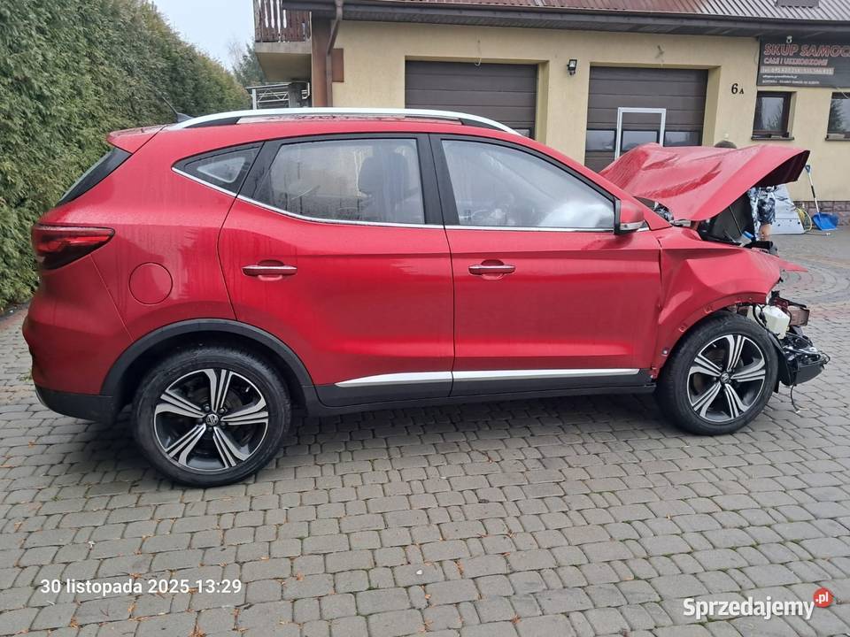 MG ZS 15B uszkodzony Cyców