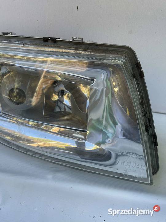 SETRA PRAWA LAMPA XENON PRZÓD AUTOBUS Ostroróg