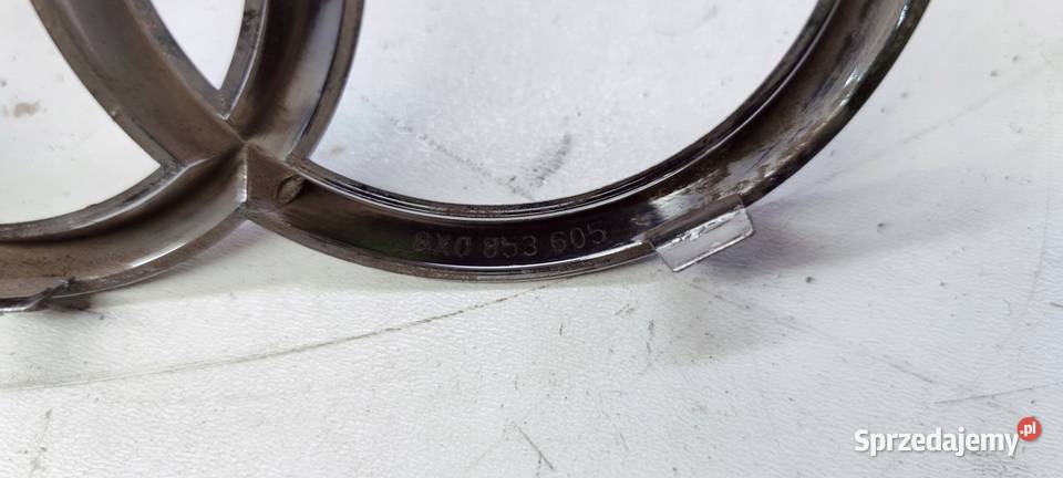 EMBLEMAT ZNACZEK GRILLA PRZÓD AUDI A1 8X0853605 śląskie Przystajń