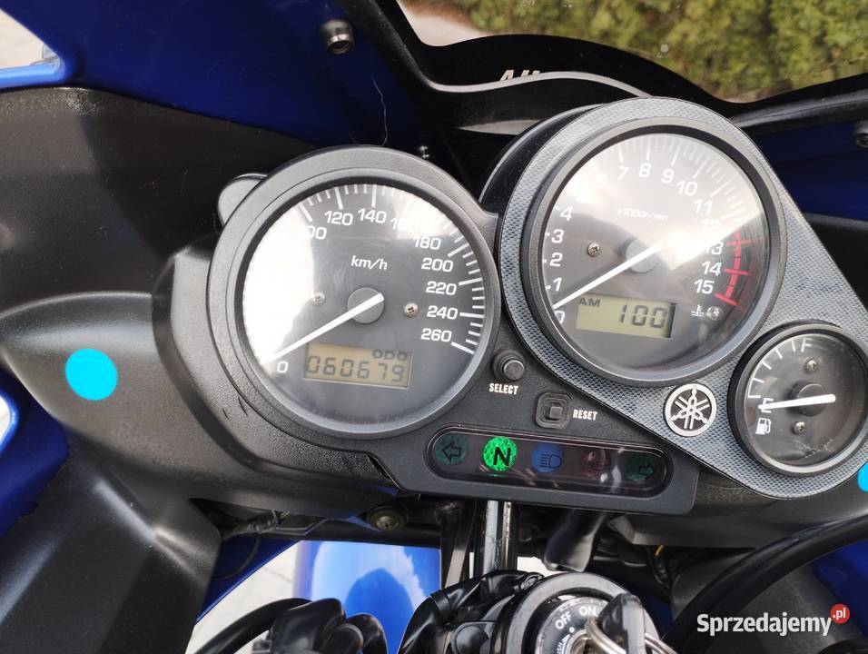 Zadbana serwis Yamaha Fazer Fzs600 Rok produkcji 2003 Brzeziny