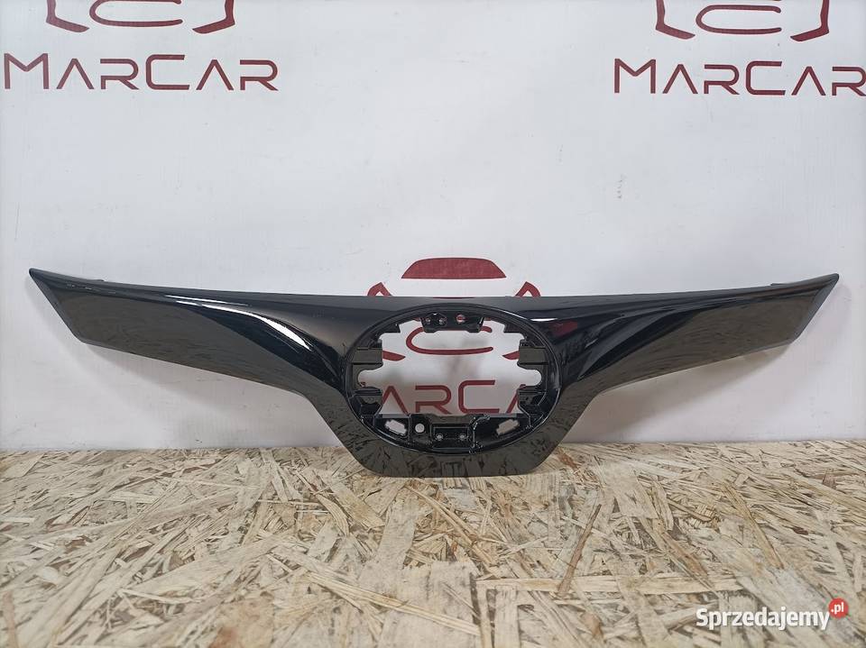 TOYOTA COROLLA XII E21 19 GRILL ATRAPA KRATKA osobowe Pleszew sprzedam